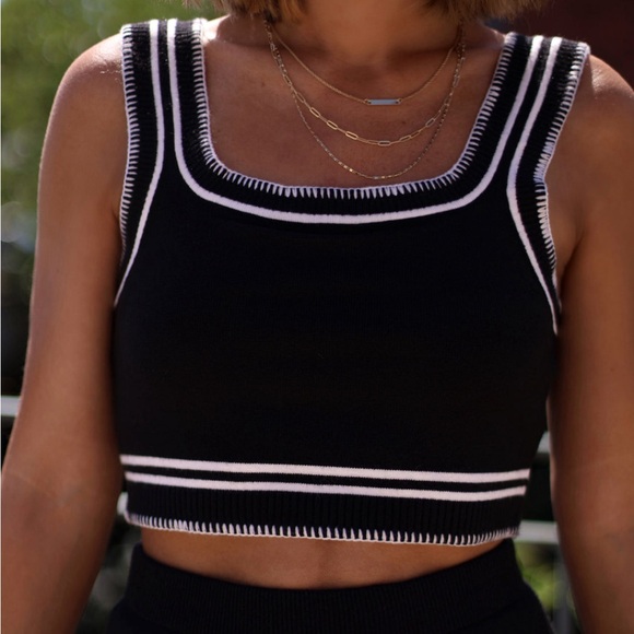 Matching Set - Picture 2 of 2